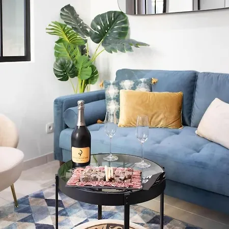 #20 2p Port/parking/ac/central Elegant 5min Promenade * Nice